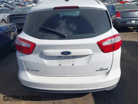 ✅ 2014 Ford C-Max SE • VIN: 1FADP5AU3EL510365 • Lot: 41952500. Listed on IAAI with 146,850 mi. Free auction sales archive from the USA and detailed vehicle history report at DreamBid. Image 17.