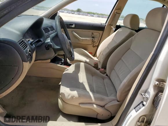 ✅ 2002 Volkswagen Jetta GLS • VIN: 3VWSP69M52M062357 • Lot: 65310785. Wystawiony na Copart z przebiegiem Nie podano. Bezpłatny archiwum sprzedaży aukcyjnych z USA i szczegółowy raport historii pojazdu na DreamBid. Zdjęcie 7.