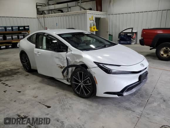 2024 Toyota Prius Limited with VIN JTDADABU8R3019468, listed as a Copart auction lot 82739715 with 8,608 mi miles and Salvage title. Bid and sale history available at DreamBid. Image 4.