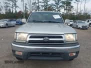 ✅ 1999 Toyota 4Runner SR5 • VIN: JT3GN86R3X0119048 • Lot: 43827435. Wystawiony na IAAI z przebiegiem Nie podano. Bezpłatny archiwum sprzedaży aukcyjnych z USA i szczegółowy raport historii pojazdu na DreamBid. Zdjęcie 6.