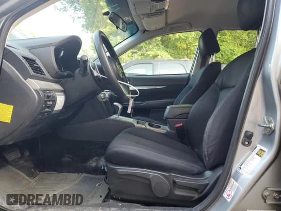 ✅ 2011 Subaru Outback • VIN: 4S4BRDAC0B2324292 • Lot: 62490265. Wystawiony na Copart z przebiegiem 137 018 mil. Bezpłatny archiwum sprzedaży aukcyjnych z USA i szczegółowy raport historii pojazdu na DreamBid. Zdjęcie 7.