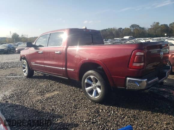 2019 Ram 1500 Limited z VIN 1C6SRFPT0KN518866, wystawiony jako Copart lot #79072574 z przebiegiem 109 062 mil mil oraz Szkoda całkowita • Salvage title. Historia ofert i sprzedaży dostępna na DreamBid. Obrazek 2.