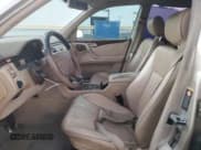 ✅ 2001 Mercedes-Benz E 320 • VIN: WDBJF70J31B293515 • Lot: 79318294. Wystawiony na Copart z przebiegiem Nie podano. Bezpłatny archiwum sprzedaży aukcyjnych z USA i szczegółowy raport historii pojazdu na DreamBid. Zdjęcie 7.