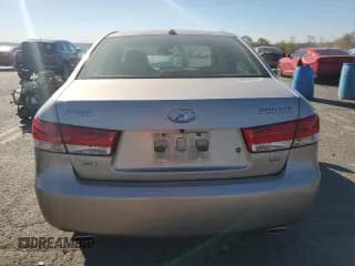 ✅ 2008 Hyundai Sonata SE • VIN: 5NPEU46F78H369739 • Лот: 76955124. Опубликован ранее на Copart с пробегом 108 849 миль. Бесплатный доступ к архиву аукционных продаж из США и подробный отчёт об истории автомобиля на DreamBid. Изображение 6.