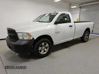 ✅ 2017 Ram 1500 Tradesman • VIN: 3C6JR7DG4HG711175 • Лот: 50084015. Опубликован ранее на Copart с пробегом 152 668 миль. Бесплатный доступ к архиву аукционных продаж из США и подробный отчёт об истории автомобиля на DreamBid. Изображение 1.