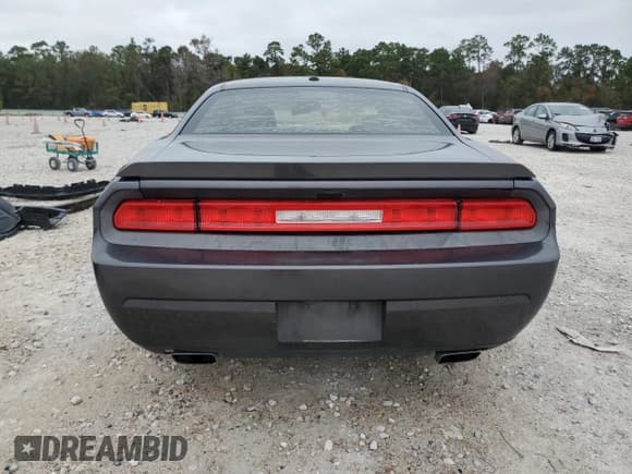 ✅ 2013 Dodge Challenger SXT • VIN: 2C3CDYAG8DH634612 • Lot: 84752434. Wystawiony na Copart z przebiegiem 206 575 mil. Bezpłatny archiwum sprzedaży aukcyjnych z USA i szczegółowy raport historii pojazdu na DreamBid. Zdjęcie 6.