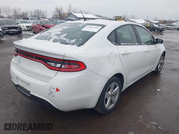 ✅ 2015 Dodge Dart SXT • VIN: 1C3CDFBB4FD432020 • Lot: 43805354. Wystawiony na IAAI z przebiegiem 129 574 mil. Bezpłatny archiwum sprzedaży aukcyjnych z USA i szczegółowy raport historii pojazdu na DreamBid. Zdjęcie 4.