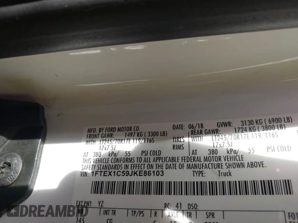 ✅ 2018 Ford F-150 XL • VIN: 1FTEX1C59JKE86103 • Lot: 43573932. Wystawiony na IAAI z przebiegiem Nie podano. Bezpłatny archiwum sprzedaży aukcyjnych z USA i szczegółowy raport historii pojazdu na DreamBid. Zdjęcie 9.