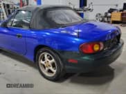 ✅ 1999 Mazda MX-5 Miata • VIN: JM1NB3536X0121095 • Lot: 42138447. Wystawiony na IAAI z przebiegiem 146 636 mil. Bezpłatny archiwum sprzedaży aukcyjnych z USA i szczegółowy raport historii pojazdu na DreamBid. Zdjęcie 3.