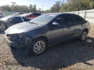 ✅ 2019 Toyota Corolla LE • VIN: 2T1BURHE1KC189686 • Lot: 80690594. Wystawiony na Copart z przebiegiem 130 376 mil. Bezpłatny archiwum sprzedaży aukcyjnych z USA i szczegółowy raport historii pojazdu na DreamBid. Zdjęcie 1.