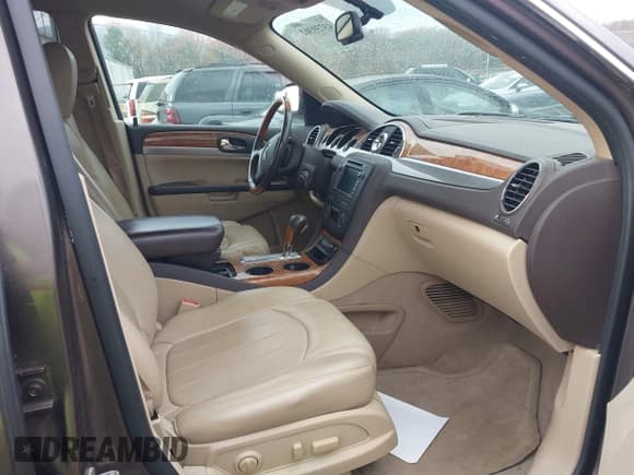 ✅ 2012 Buick Enclave Premium • VIN: 5GAKRDED9CJ395250 • Lot: 43739302. Listed on IAAI with 193,801 mi. Free auction sales archive from the USA and detailed vehicle history report at DreamBid. Image 5.