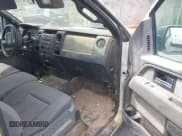 ✅ 2013 Ford F-150 XL • VIN: 1FTMF1CF0DFB49260 • Лот: 42093483. Опубликован ранее на IAAI с пробегом 169 287 миль. Бесплатный доступ к архиву аукционных продаж из США и подробный отчёт об истории автомобиля на DreamBid. Изображение 5.