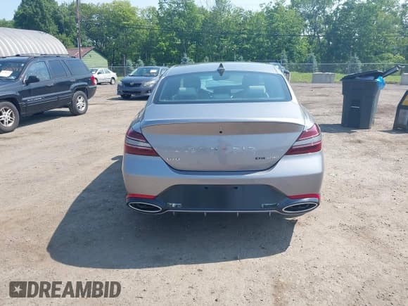 ✅ 2023 Genesis G70 3.3T • VIN: KMTG54TE8PU105680 • Lot: 42491798. Listed on IAAI with 30,833 mi. Free auction sales archive from the USA and detailed vehicle history report at DreamBid. Image 17.