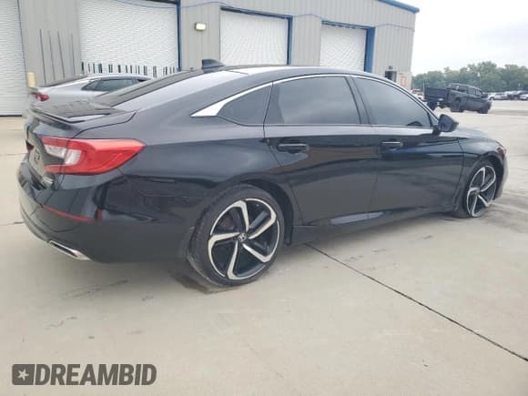 ✅ 2022 Honda Accord Sport SE • VIN: 1HGCV1F44NA077276 • Lot: 81640815. Wystawiony na Copart z przebiegiem 65 114 mil. Bezpłatny archiwum sprzedaży aukcyjnych z USA i szczegółowy raport historii pojazdu na DreamBid. Zdjęcie 3.