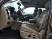 ✅ 2010 Dodge 1500 TRX • VIN: 1D7RV1GT5AS251493 • Lot: 56331035. Wystawiony na Copart z przebiegiem 141 183 mil. Bezpłatny archiwum sprzedaży aukcyjnych z USA i szczegółowy raport historii pojazdu na DreamBid. Zdjęcie 7.