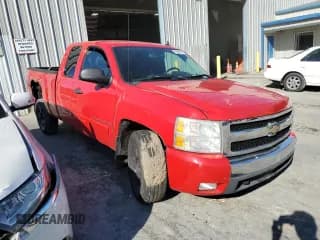 ✅ 2007 Chevrolet Silverado 1500 1LT • VIN: 1GCEK19J77E504494 • Lot: 76946184. Listed on Copart with 197,038 mi. Free auction sales archive from the USA and detailed vehicle history report at DreamBid. Image 4.