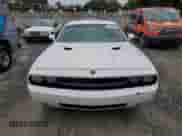 2010 Dodge Challenger R/T Classic z VIN 2B3CJ5DT2AH314131, wystawiony jako Copart lot #71792124 z przebiegiem Nie podano mil oraz Czysty tytuł • Clean title. Historia ofert i sprzedaży dostępna na DreamBid. Obrazek 5.