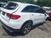✅ 2016 Mercedes-Benz GLC 300 • VIN: WDC0G4JB3GF064280 • Lot: 42170154. Wystawiony na IAAI z przebiegiem 101 401 mil. Bezpłatny archiwum sprzedaży aukcyjnych z USA i szczegółowy raport historii pojazdu na DreamBid. Zdjęcie 4.