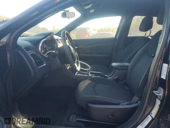 ✅ 2011 Dodge Avenger Express • VIN: 1B3BD4FB9BN543500 • Лот: 74900414. Опубликован ранее на Copart с пробегом 132 278 миль. Бесплатный доступ к архиву аукционных продаж из США и подробный отчёт об истории автомобиля на DreamBid. Изображение 7.