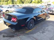 ✅ 2007 Ford Mustang GT Deluxe • VIN: 1ZVHT85H775323043 • Лот: 43140449. Опубликован ранее на IAAI с пробегом 71 929 миль. Бесплатный доступ к архиву аукционных продаж из США и подробный отчёт об истории автомобиля на DreamBid. Изображение 4.