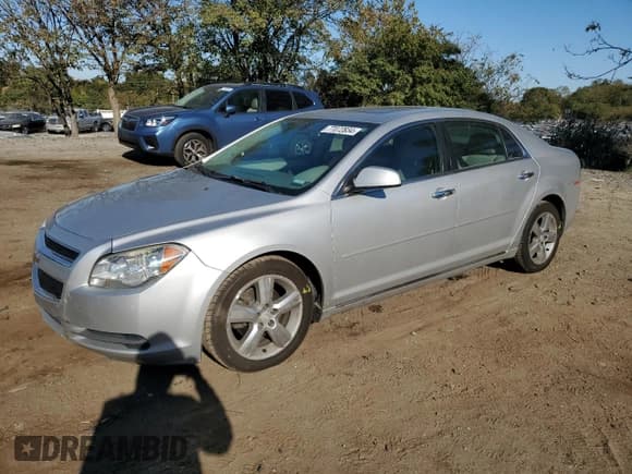 ✅ 2012 Chevrolet Malibu 2LT • VIN: 1G1ZD5EU2CF273231 • Lot: 77072834. Wystawiony na Copart z przebiegiem 214 424 mil. Bezpłatny archiwum sprzedaży aukcyjnych z USA i szczegółowy raport historii pojazdu na DreamBid. Zdjęcie 1.