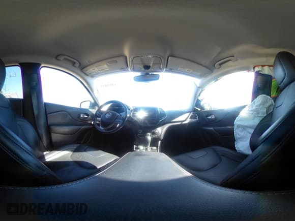 ✅ 2020 Jeep Cherokee Limited • VIN: 1C4PJMDX7LD578362 • Lot: 43575011. Wystawiony na IAAI z przebiegiem 32 635 mil. Bezpłatny archiwum sprzedaży aukcyjnych z USA i szczegółowy raport historii pojazdu na DreamBid. Zdjęcie 18.