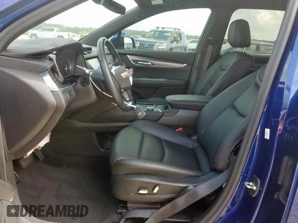 ✅ 2023 Cadillac XT6 FWD Luxury • VIN: 1GYKPAR42PZ167668 • Lot: 62093575. Wystawiony na Copart z przebiegiem 32 212 mil. Bezpłatny archiwum sprzedaży aukcyjnych z USA i szczegółowy raport historii pojazdu na DreamBid. Zdjęcie 7.