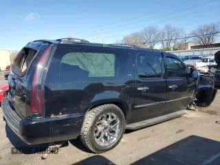 ✅ 2011 Chevrolet Suburban LTZ • VIN: 1GNSKKE32BR399369 • Lot: 78821744. Wystawiony na Copart z przebiegiem 274 556 mil. Bezpłatny archiwum sprzedaży aukcyjnych z USA i szczegółowy raport historii pojazdu na DreamBid. Zdjęcie 3.
