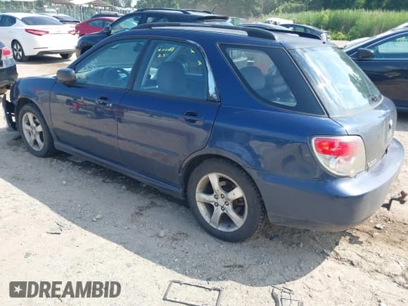 ✅ 2006 Subaru Impreza i • VIN: JF1GG67696H815935 • Lot: 42666212. Listed on IAAI with 221,195 mi. Free auction sales archive from the USA and detailed vehicle history report at DreamBid. Image 3.