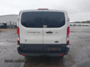 ✅ 2015 Ford Transit XL • VIN: 1FBZX2YM6FKA80301 • Lot: 41549441. Wystawiony na IAAI z przebiegiem 310 164 mil. Bezpłatny archiwum sprzedaży aukcyjnych z USA i szczegółowy raport historii pojazdu na DreamBid. Zdjęcie 16.