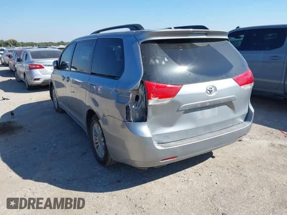 ✅ 2013 Toyota Sienna Limited • VIN: 5TDYK3DC9DS377349 • Lot: 43434783. Listed on IAAI with 199,355 mi. Free auction sales archive from the USA and detailed vehicle history report at DreamBid. Image 3.