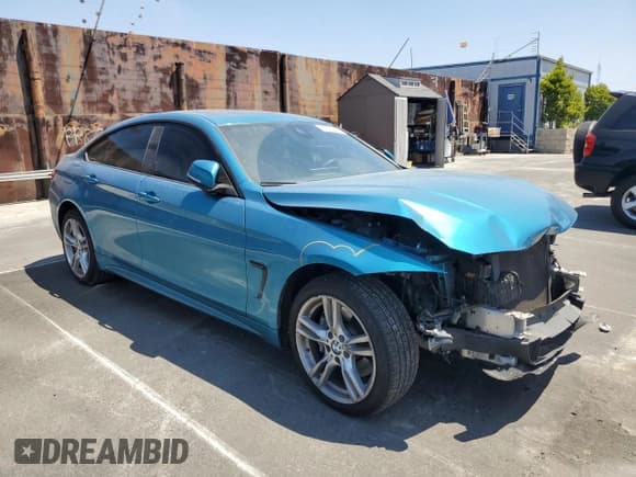 ✅ 2018 BMW 4 Series 430i xDrive • VIN: WBA4J3C50JBG95674 • Lot: 66381815. Wystawiony na Copart z przebiegiem 112 160 mil. Bezpłatny archiwum sprzedaży aukcyjnych z USA i szczegółowy raport historii pojazdu na DreamBid. Zdjęcie 4.