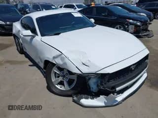 2024 Ford Mustang EcoBoost z VIN 1FA6P8TH5R5113938, wystawiony jako IAAI lot #42923763 z przebiegiem 24 059 mil mil oraz . Historia ofert i sprzedaży dostępna na DreamBid. Obrazek 1.