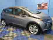 2023 Chevrolet Bolt EV 1LT z VIN 1G1FW6S08P4187119, wystawiony jako Copart lot #89795325 z przebiegiem 74 665 mil mil oraz Szkoda całkowita • Salvage title. Historia ofert i sprzedaży dostępna na DreamBid. Obrazek 4.