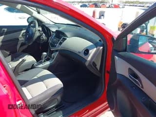 ✅ 2016 Chevrolet Cruze LS • VIN: 1G1PC5SH0G7144485 • Lot: 43401603. Listed on IAAI with 115,811 mi. Free auction sales archive from the USA and detailed vehicle history report at DreamBid. Image 5.