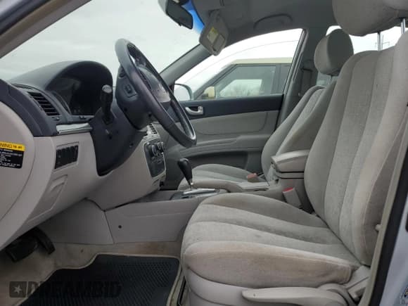 ✅ 2007 Hyundai Sonata SE • VIN: 5NPEU46F37H273976 • Лот: 80246544. Опубликован ранее на Copart с пробегом Не указан. Бесплатный доступ к архиву аукционных продаж из США и подробный отчёт об истории автомобиля на DreamBid. Изображение 7.