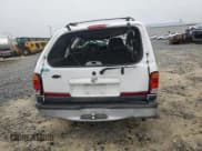 ✅ 1999 Mercury Mountaineer • VIN: 4M2ZU52E2XUJ03628 • Lot: 49767875. Listed on Copart with 156,348 mi. Free auction sales archive from the USA and detailed vehicle history report at DreamBid. Image 6.