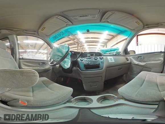 ✅ 2000 Honda Odyssey EX • VIN: 2HKRL1866YH616040 • Лот: 82491865. Опубликован ранее на Copart с пробегом Не указан. Бесплатный доступ к архиву аукционных продаж из США и подробный отчёт об истории автомобиля на DreamBid. Изображение 14.