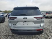 ✅ 2023 Jeep Grand Cherokee Altitude • VIN: 1C4RJKAG3P8790417 • Lot: 81717515. Wystawiony na Copart z przebiegiem 65 332 mil. Bezpłatny archiwum sprzedaży aukcyjnych z USA i szczegółowy raport historii pojazdu na DreamBid. Zdjęcie 6.