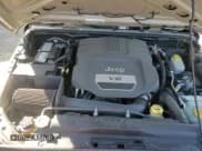 ✅ 2018 Jeep Wrangler Unlimited Freedom • VIN: 1C4BJWDG5JL845443 • Lot: 84962025. Wystawiony na Copart z przebiegiem 135 311 mil. Bezpłatny archiwum sprzedaży aukcyjnych z USA i szczegółowy raport historii pojazdu na DreamBid. Zdjęcie 16.