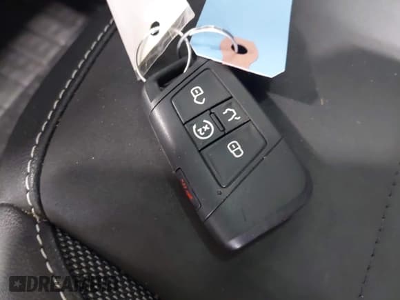 ✅ 2024 Volkswagen Taos SE • VIN: 3VVVX7B24RM017498 • Лот: 43007388. Опубликован ранее на IAAI с пробегом 17 682 миль. Бесплатный доступ к архиву аукционных продаж из США и подробный отчёт об истории автомобиля на DreamBid. Изображение 11.