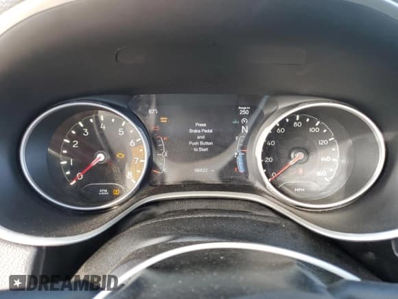 ✅ 2020 Jeep Compass Limited • VIN: 3C4NJDCB4LT244782 • Lot: 69032905. Wystawiony na Copart z przebiegiem 66 822 mil. Bezpłatny archiwum sprzedaży aukcyjnych z USA i szczegółowy raport historii pojazdu na DreamBid. Zdjęcie 9.