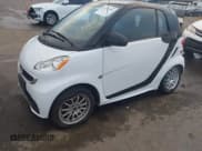 ✅ 2014 Smart fortwo Passion • VIN: WMEEJ9AA9EK729643 • Lot: 43795394. Listed on IAAI with 47,527 mi. Free auction sales archive from the USA and detailed vehicle history report at DreamBid. Image 18.