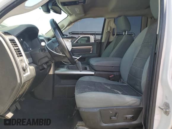 2019 Ram 1500 Warlock with VIN 1C6RR6GT4KS694755, listed as a Copart auction lot 61853055 with 54,378 mi miles and Salvage title. Bid and sale history available at DreamBid. Image 7.