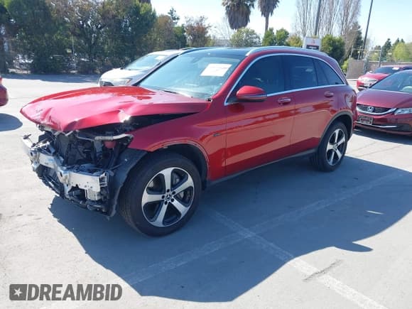 ✅ 2019 Mercedes-Benz GLC 350e • VIN: WDC0G5EB9KF617426 • Lot: 41851458. Listed on IAAI with 33,500 mi. Free auction sales archive from the USA and detailed vehicle history report at DreamBid. Image 18.