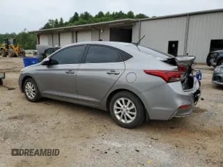 ✅ 2021 Hyundai Accent SE • VIN: 3KPC24A63ME140719 • Lot: 57156314. Wystawiony na Copart z przebiegiem 83 201 mil. Bezpłatny archiwum sprzedaży aukcyjnych z USA i szczegółowy raport historii pojazdu na DreamBid. Zdjęcie 2.