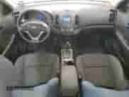 2010 Hyundai Elantra SE z VIN KMHDC8AE7AU060896, wystawiony jako Copart lot #71583564 z przebiegiem 123 991 mil mil oraz Szkoda całkowita • Salvage title. Historia ofert i sprzedaży dostępna na DreamBid. Obrazek 8.