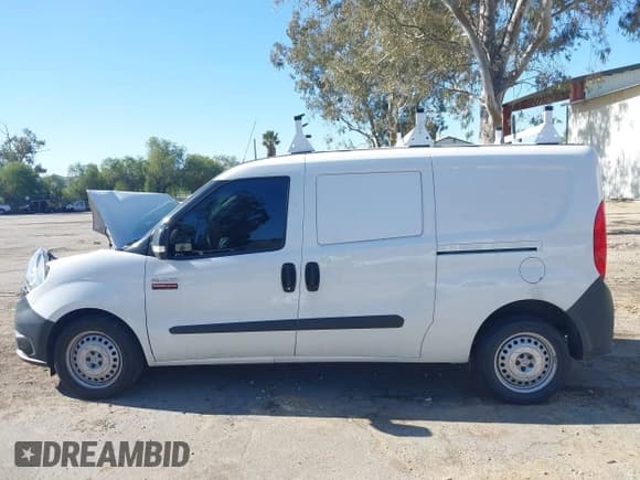 ✅ 2021 Ram ProMaster City Cargo Tradesman • VIN: ZFBHRFAB5M6T67218 • Lot: 41735715. Listed on IAAI with 23,157 mi. Free auction sales archive from the USA and detailed vehicle history report at DreamBid. Image 14.