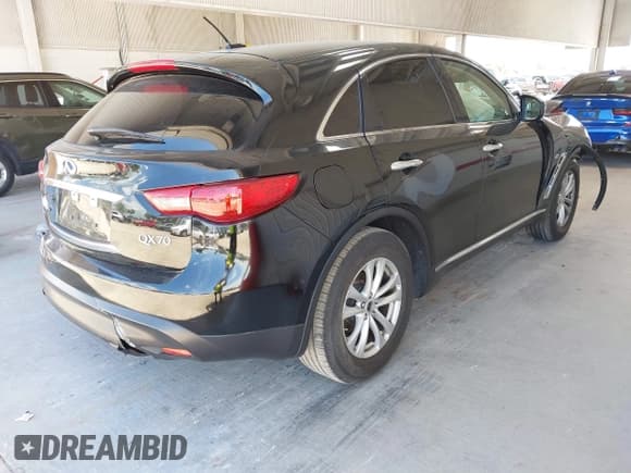 ✅ 2017 Infiniti QX70 • VIN: JN8CS1MU1HM143574 • Lot: 42546397. Listed on IAAI with 103,624 mi. Free auction sales archive from the USA and detailed vehicle history report at DreamBid. Image 4.