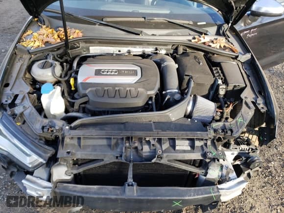 ✅ 2015 Audi S3 Premium Plus • VIN: WAUBFGFF9F1118401 • Lot: 80341704. Wystawiony na Copart z przebiegiem 101 689 mil. Bezpłatny archiwum sprzedaży aukcyjnych z USA i szczegółowy raport historii pojazdu na DreamBid. Zdjęcie 12.